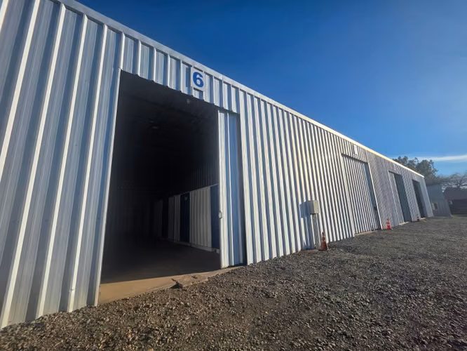 Arriendo bodegas 71 m2, 162m2, 243 M2 0,11 UF + IVA MENSUAL