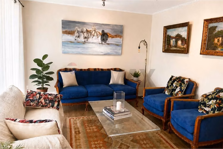 Casa mediterránea a pasos de alianza francesa