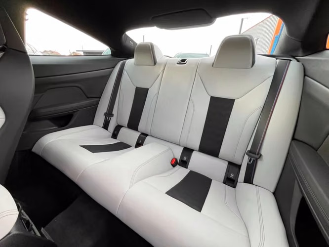 BMW M4 COMPETITION 4X4 3.0 2025 - Imagen 11