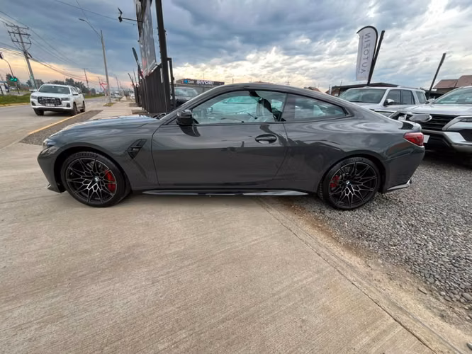 BMW M4 COMPETITION 4X4 3.0 2025 - Imagen 6