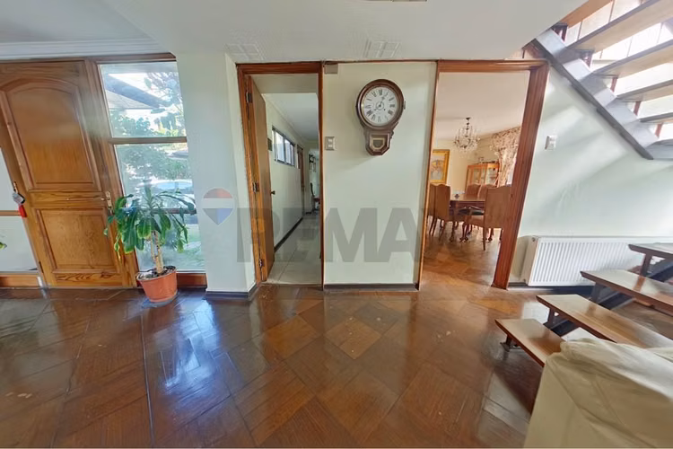 Arquitectura y amplitud  / p. valdivia norte
