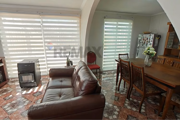 Acogedora casa de 1 piso en cerro esperanza - Imagen 2