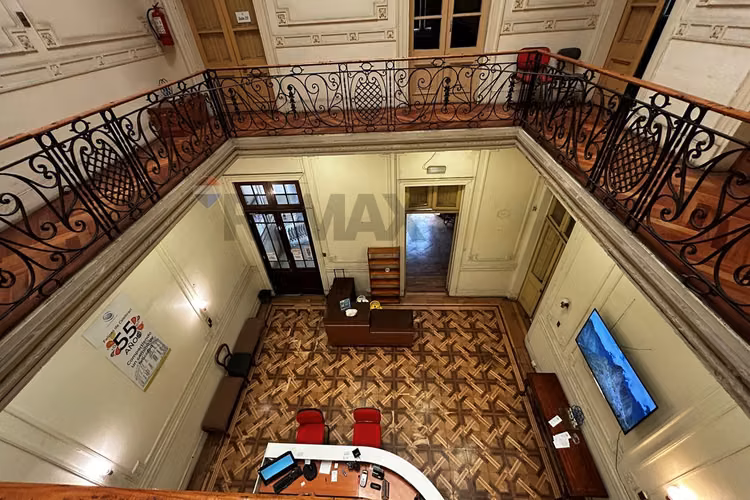 Edificio comercial en casco histórico