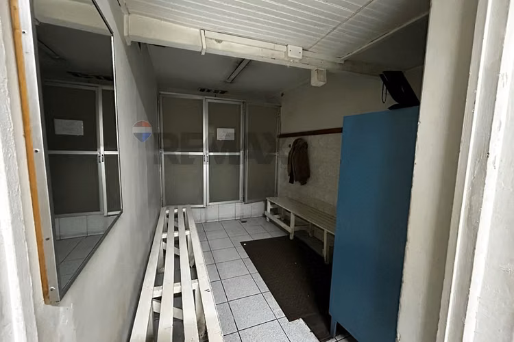 Edificio comercial en casco histórico