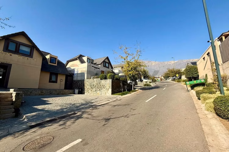 Venta casa condominio alto macul 3d-3b-2e