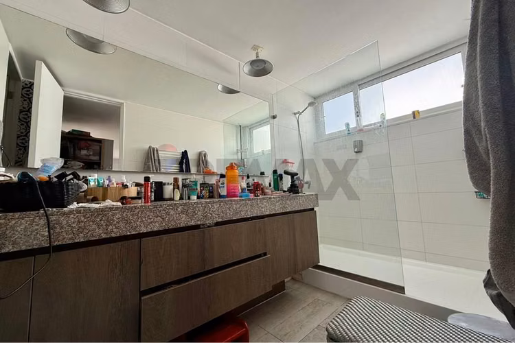 Townhouse 4d-4b-2e juan de dios vial
