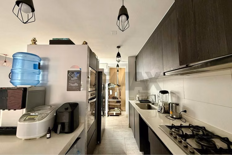 Townhouse 4d-4b-2e juan de dios vial