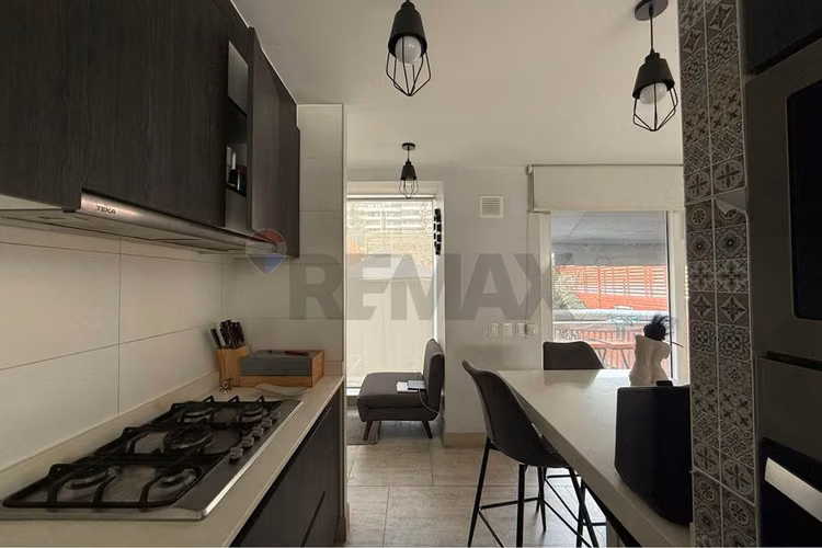Townhouse 4d-4b-2e juan de dios vial