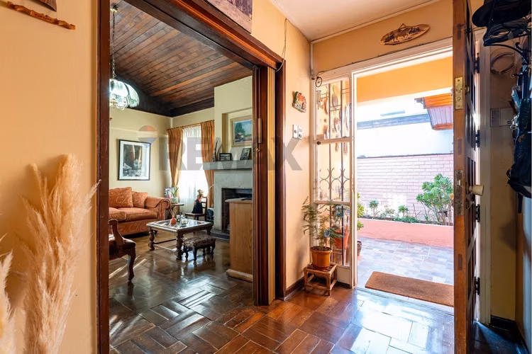 Venta casa metro simon bolivar ñuñoa - Imagen 7
