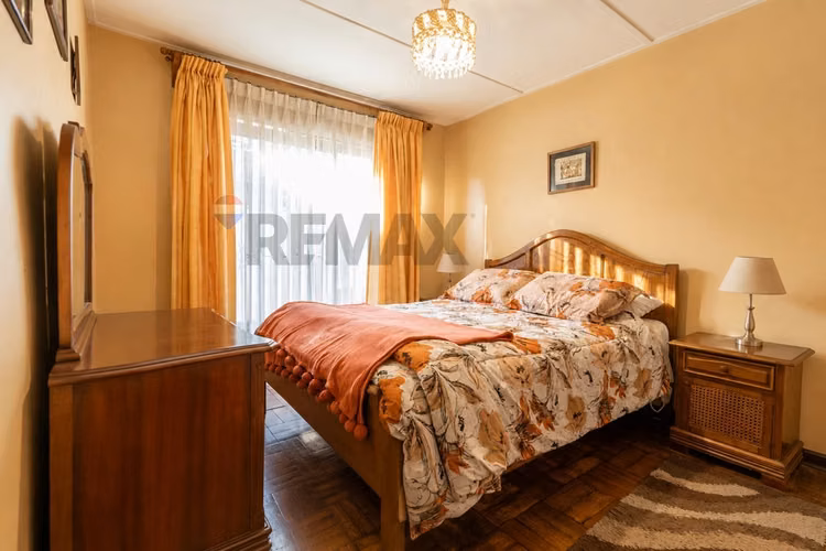 Venta casa metro simon bolivar ñuñoa - Imagen 12