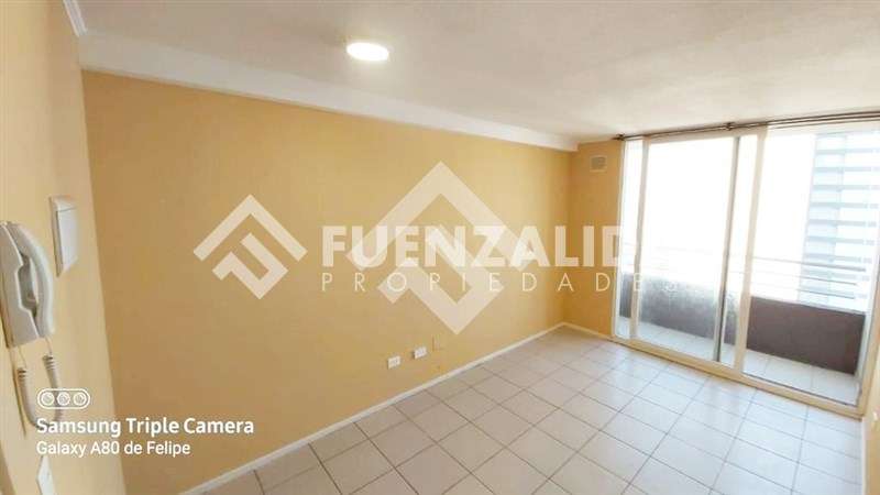 Departamento en venta de 3 dorm. en La Cisterna - Imagen 2