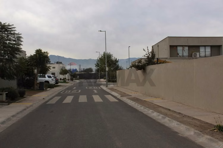 Tu nuevo hogar en buin: espacio y confort ideal