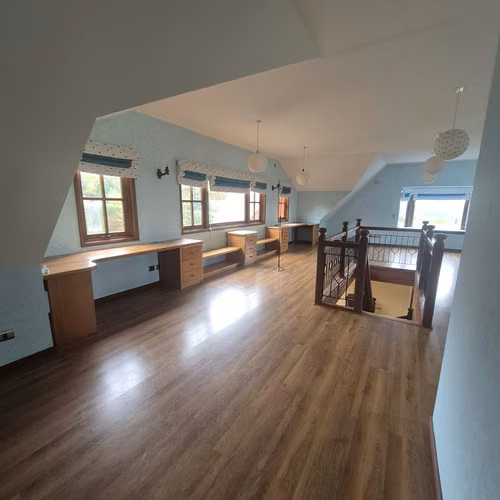 AMPLIA CASA EN TERRENO DE 2500 M2