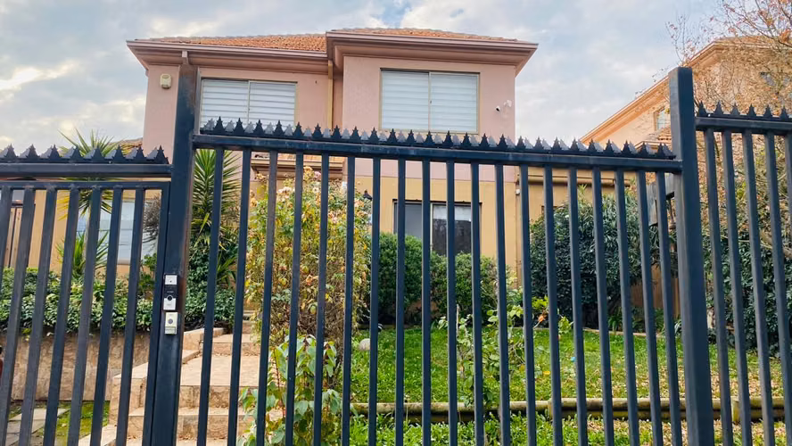 VENTA HERMOSA CASA, LA FLORIDA