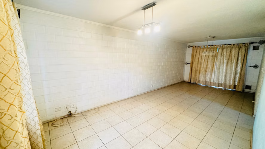 SE VENDE AMPLIA CASA 3D 3B QUILICURA - Imagen 4