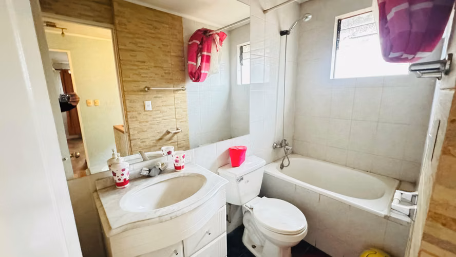 SE VENDE AMPLIA CASA 3D 3B QUILICURA - Imagen 19