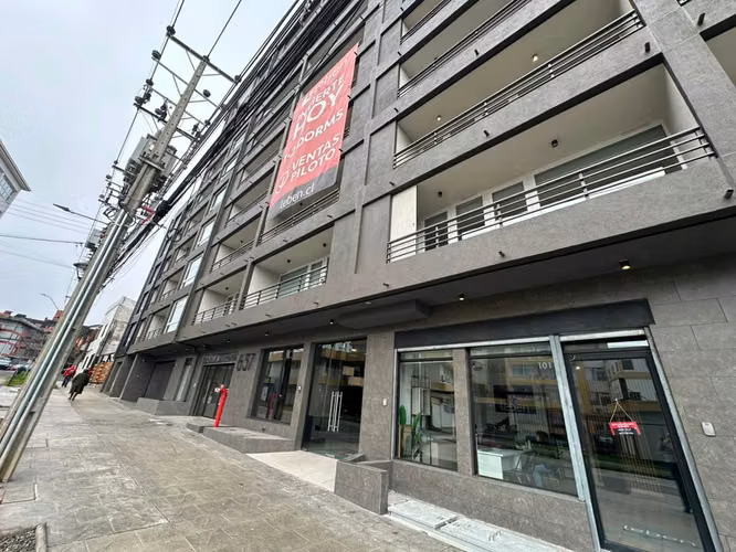 OFICINA COMERCIAL EDIFICIO BOLD CON ESTACIONAMIENTO