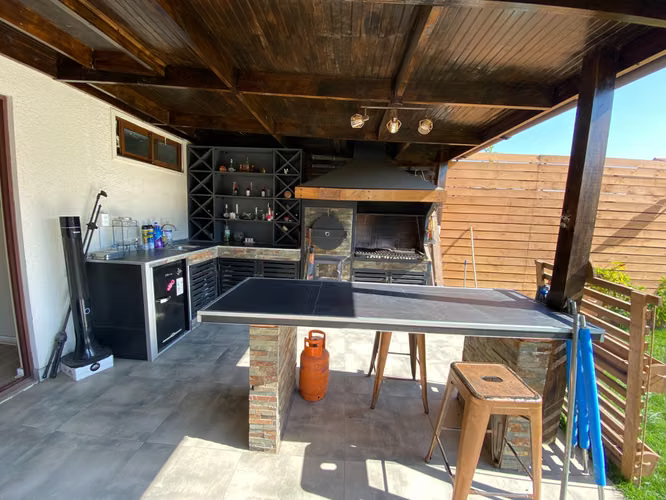 CASA 3D/3B EN LAGUNA DEL SOL CON PISCINA Y AMPLIO PATIO