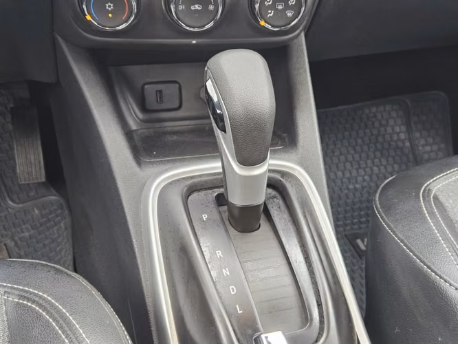 Chevrolet Tracker 1.2t Ltz At 2024