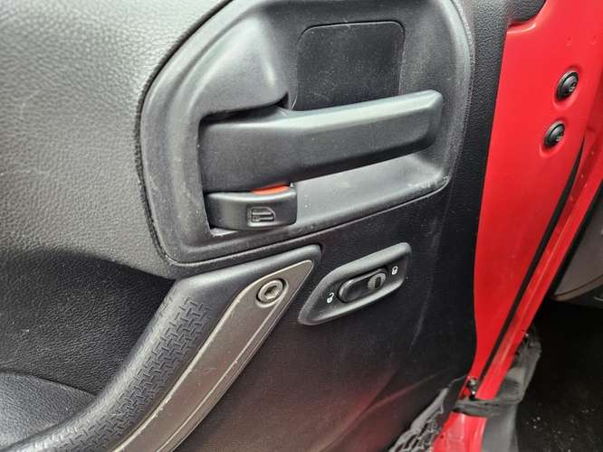Jeep Wrangler Unlimited 4x4 2014 - Imagen 13