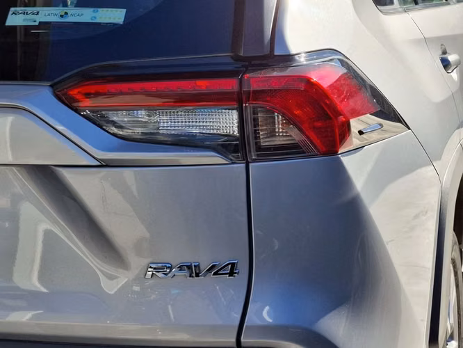 TOYOTA RAV4 2022 - Imagen 8