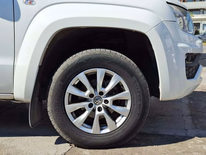 VOLKSWAGEN AMAROK 2021 - Imagen 6