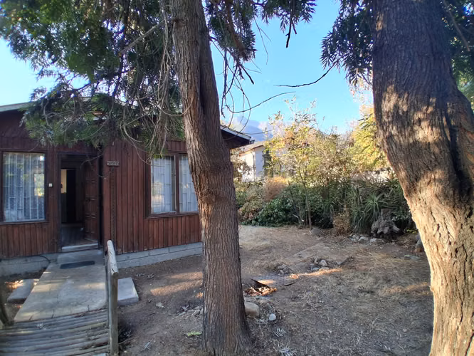 Se vende excelente propiedad en Granizo paradero 37