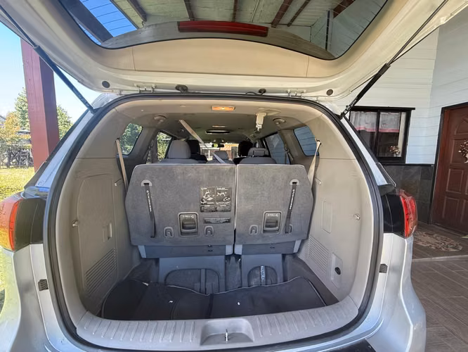 Vendo Kia Grand Carnival 2016