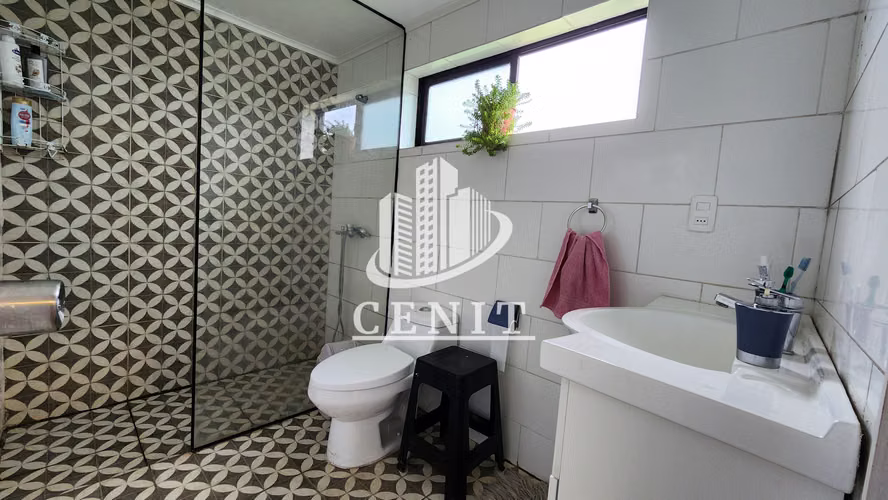 VENTA DE PARCELA CON CASA EN LINARES, 7 MIN DEL CENTRO (APTA PARA HIPOTECARIO)