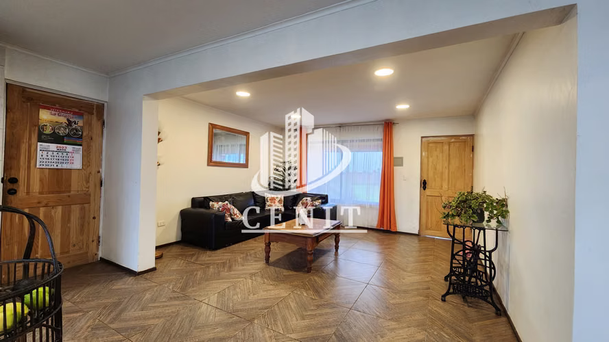 VENTA DE PARCELA CON CASA EN LINARES, 7 MIN DEL CENTRO (APTA PARA HIPOTECARIO)