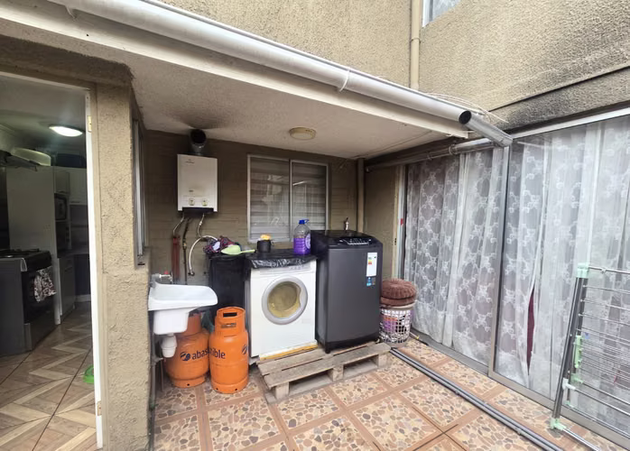 VENTA CASA EN BARRIO HOLANDA MAIPÚ 5H 2B 1E - Imagen 10