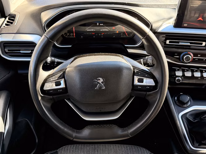 PEUGEOT LANDTREK 2023