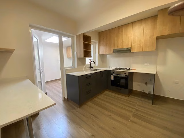 Casa en arriendo de 3 dorm. en Vitacura