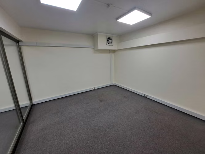 Arriendo local pleno centro Puerto Montt (26520)