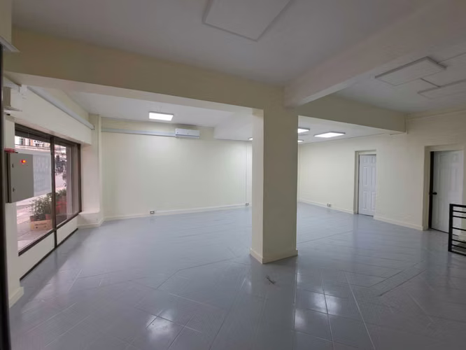 Arriendo local pleno centro Puerto Montt (26520)