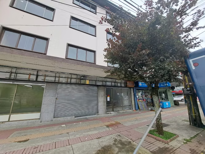 Arriendo local pleno centro Puerto Montt (26520)