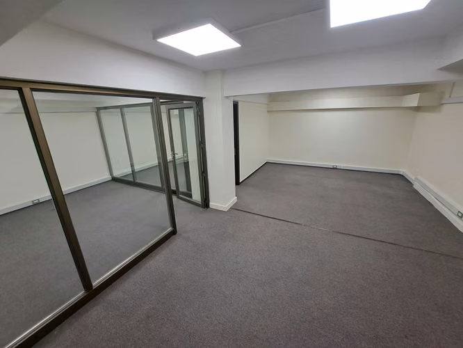 Arriendo local pleno centro Puerto Montt (26520)