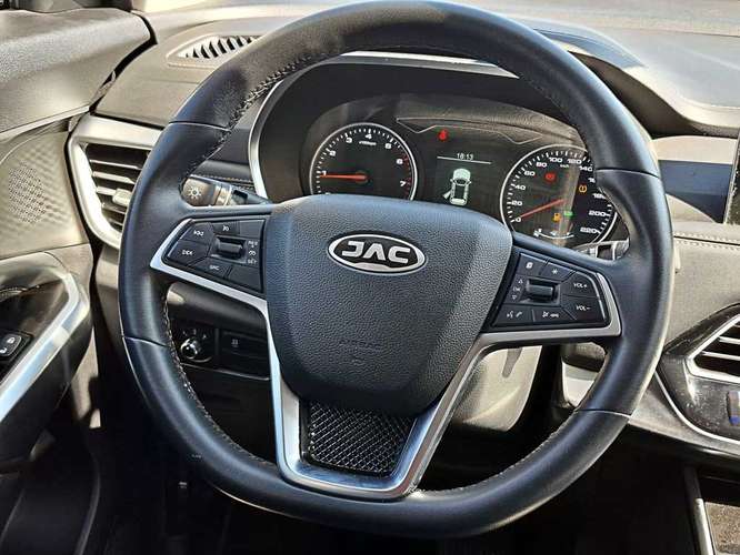 JAC JS8 2024 - Imagen 10