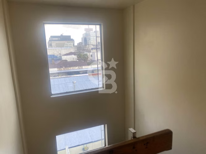 Elegante Departamento con Espacios Amplios y Modernos