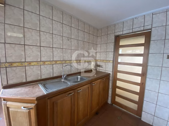 Elegante Departamento con Espacios Amplios y Modernos