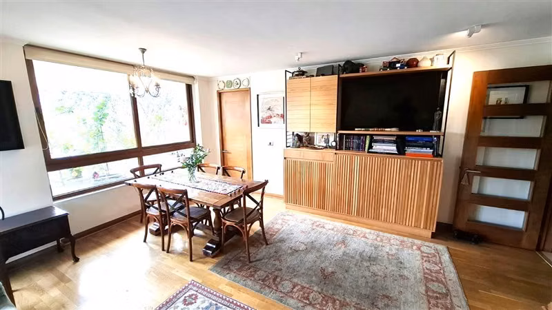 Departamento en venta de 3 dorm. en Vitacura