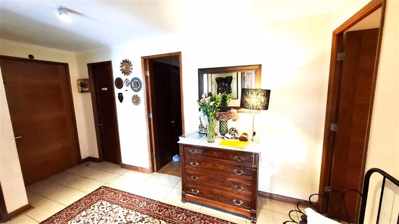 Departamento en venta de 3 dorm. en Vitacura