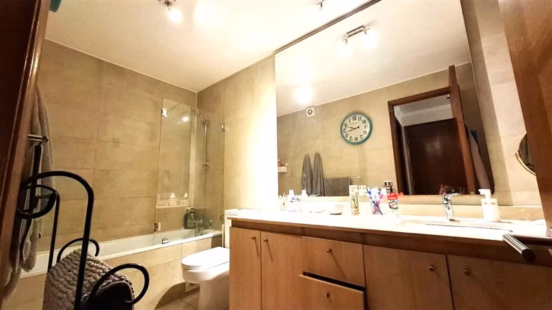 Departamento en venta de 3 dorm. en Vitacura