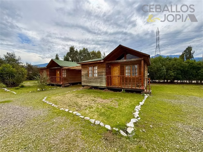 Casa en venta de 6 dorm. en Olmué