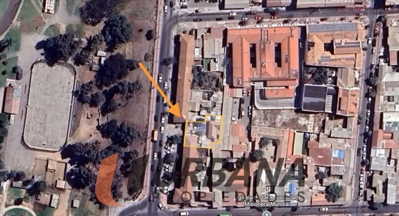 Casa PROPIEDAD IDEAL PARA DESARROLLO COMERCIAL O INSTITUCIONAL