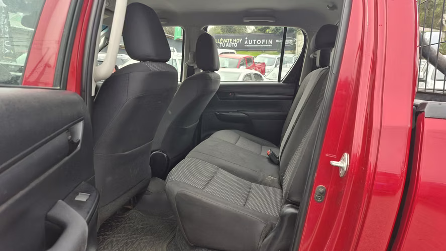 TOYOTA HILUX DX 2022 - Imagen 12