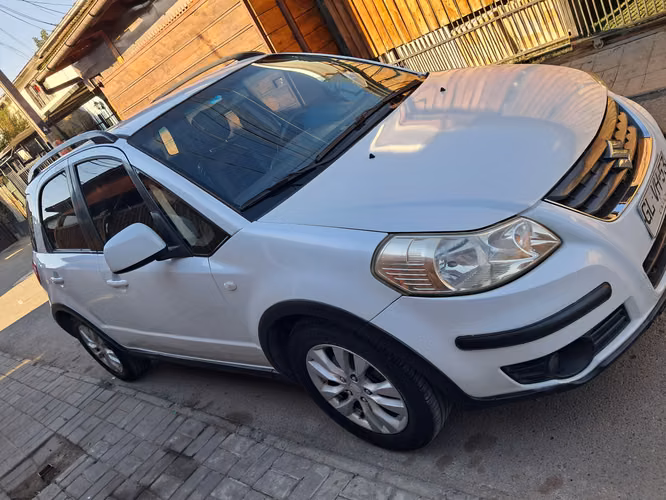 VENDO Suzuki Sx4 - año 2014 - motor 1.6 CROSSOVER 4WD VVT MT 5P.