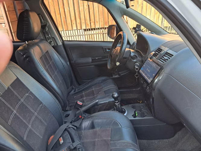 VENDO Suzuki Sx4 - año 2014 - motor 1.6 CROSSOVER 4WD VVT MT 5P.