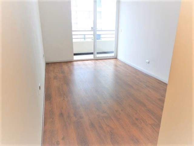 Cómodo Departamento Al Lado Del Metro Villa Frei
