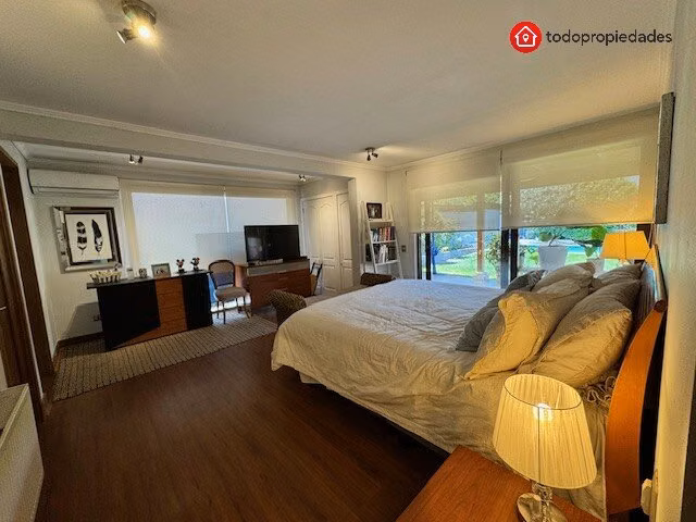 Exclusiva Casa Remodelada en  Condominio Chamisero